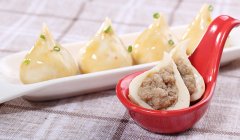 芥辣鲜肉包Mustard Meatball